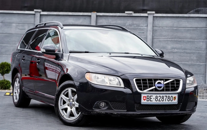 Volvo V70 cena 23900 przebieg: 210000, rok produkcji 2010 z Końskie małe 742